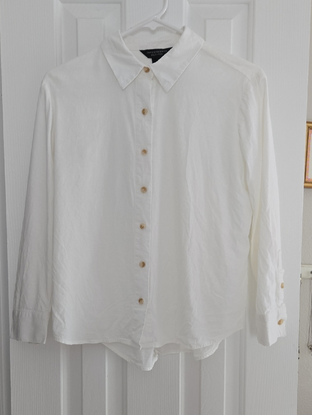 Investments White Long-Sleeve Button Down Shirt
